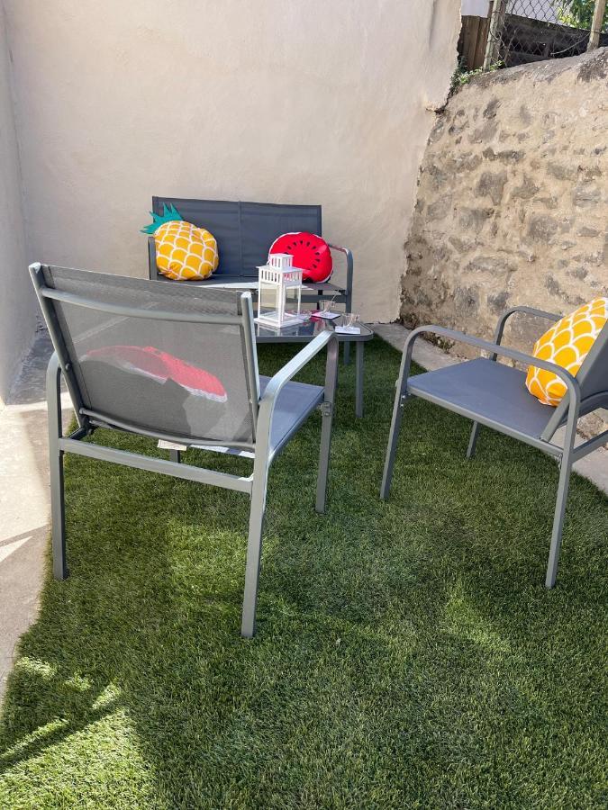 Charmante Maison Climatisee Avec Piscine Au Calme A Каркасон Екстериор снимка